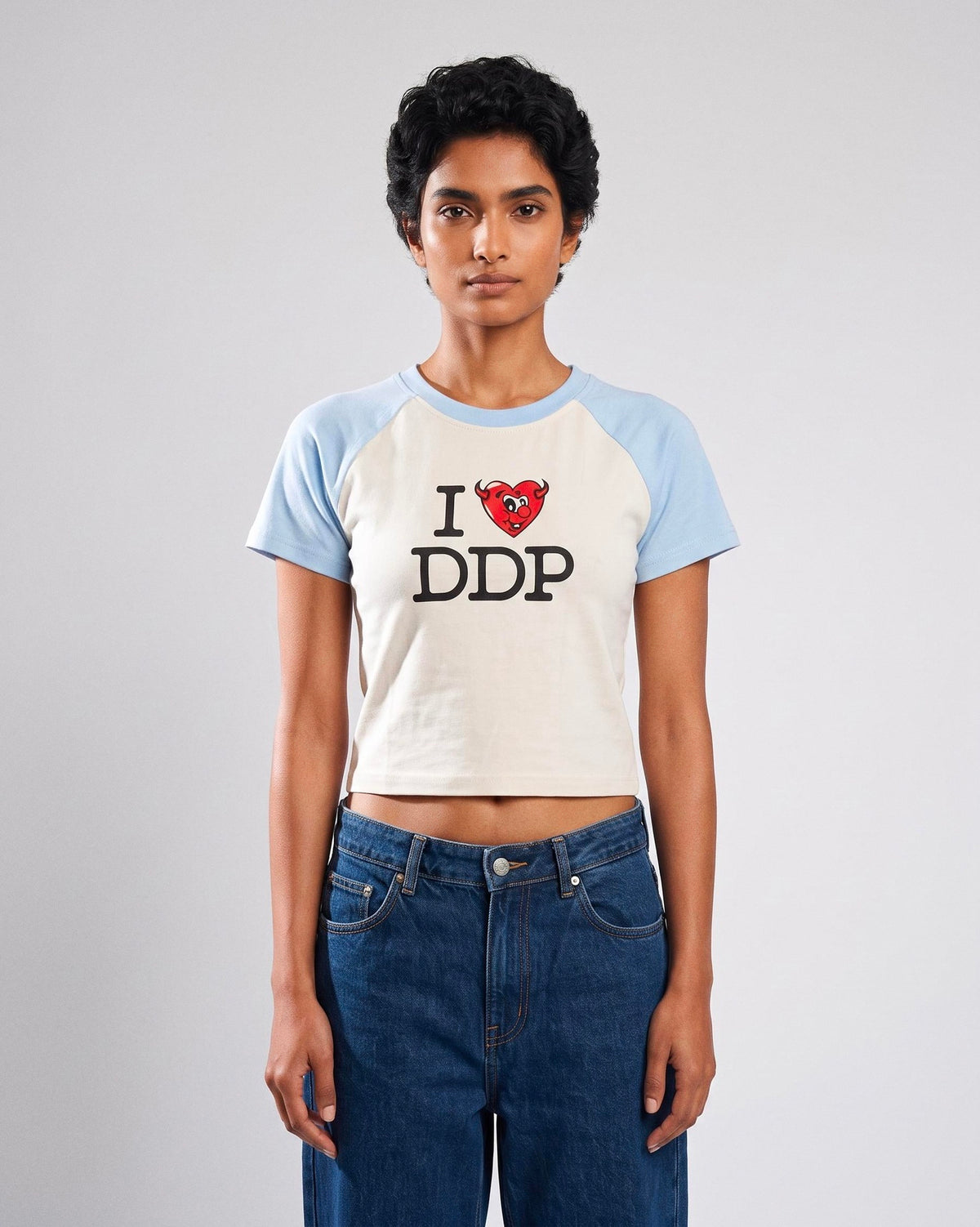Baby Tee DDP I Love DDP Naturel / Bleu – vue portée face