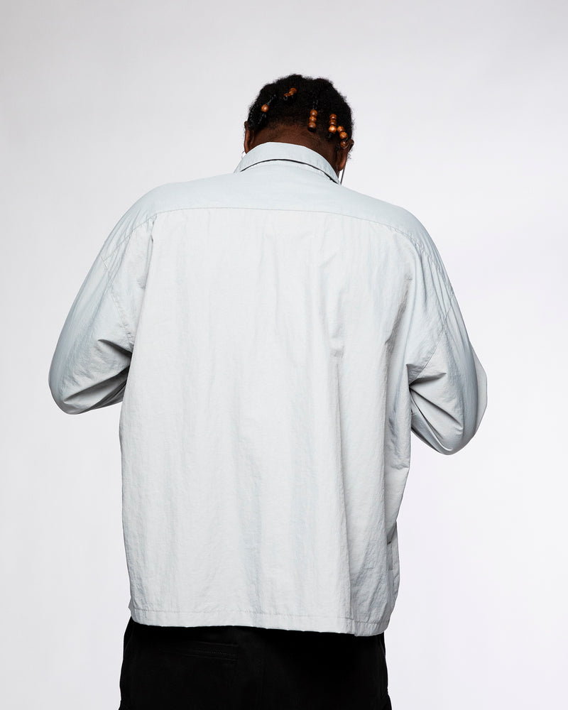 Windbreaker shirt